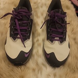 Womens Nike Air Zoom Pegasus 39 White and Purple Sneakers Size 8